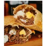 Pastel de carne com ovo