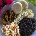 DESAYUNO CRIOLLO
