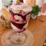 Shake Morango e geleia de morango