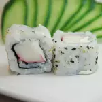 Uramaki Kani Filadélfia (8 UNIDADES)