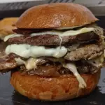 BURGER TRIPLE
