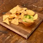 Nachos con Guacamol