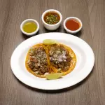 Orden de tacos de birria