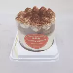 生耶那铁 mini pastel cafe
