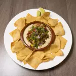 Queso fundido con vegetales