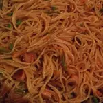 Macarrão na chapa com Carne Vermelha