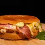 Xis carne com bacon