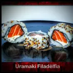 URAMAKI FILADÉLFIA