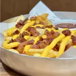 BATATA FRITA C/ BACON E CHEDDAR 500G