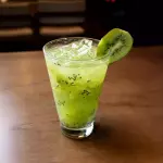Caipiroska de kiwi
