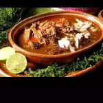 Consomé con birria