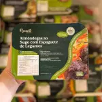 Espaguete de Legumes c/ Almôndegas