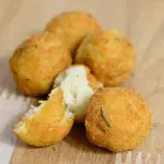 1 KG Bolinho de Bacalhau