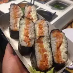 Musubi de Salmão
