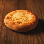 Esfiha de Frango com queijo