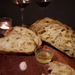 Pão Provolone, Basílico e Peperone