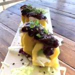 Causa roll de pulpo al olivo