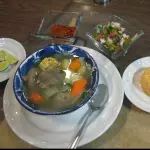 CALDO DE RES