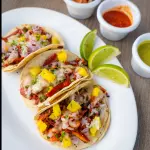 3 tacos al pastor con queso