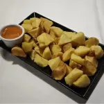 Bravas