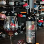 VITORIA REGIA TINTO