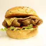 CRISPY CHICKEN BURGER