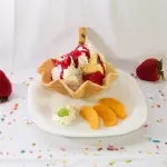 Peach melba