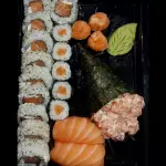 Combo 20 peças + 1 Temaki fila
