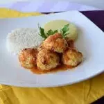 Almondega de frango