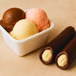Promo 1/2K + 2 Cannolis de chocolate
