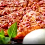 Pizza con Jamón