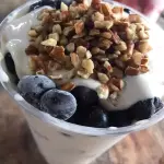 ARANDANOS CON CREMA
