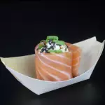 Gunkan Salmão