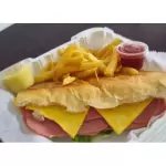 Sanwich + papas a la francesa