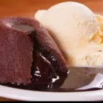 3000 - PETIT GATEAU