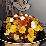 Picada con Tomate,Huevos,Platanos