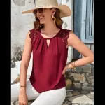 Blusa de cuello con abertura *