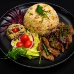 Carne acebolada / refri 350 ml