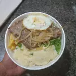 Bife acebolado