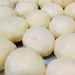 Pãozinho de queijo tipo mineiro