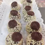 brigadeiro e amendoim
