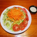PORCIÓN DE ENSALADA
