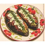 Tlacoyos de frijol refrito