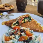 OMELETTE CON COSTRA DE QUESO