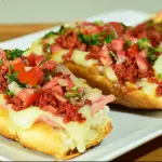 MOLLETES CON PASTOR