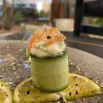 4 Peças de kappamaki De Salmão