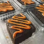 Brownie con manjar keto