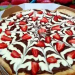 Pizza Leite Ninho com Morango