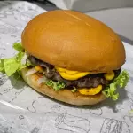 Cheddar Burgue