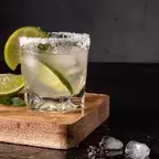 CAIPIRINHA DE CERVA C/ LIMÃO